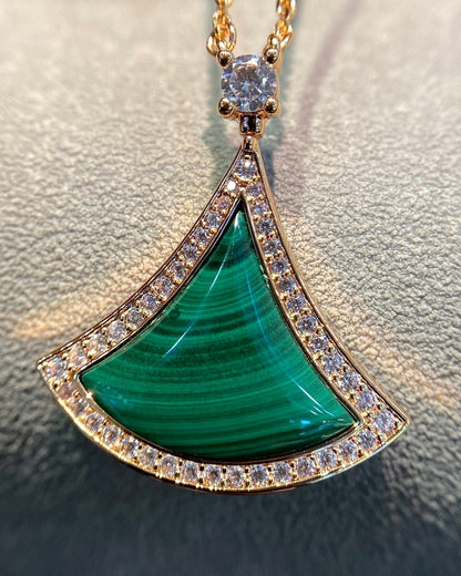 [Vellora Opalyn]DREAM MALACHITE DIAMOND PAVED PINK GOLD NECKLACE