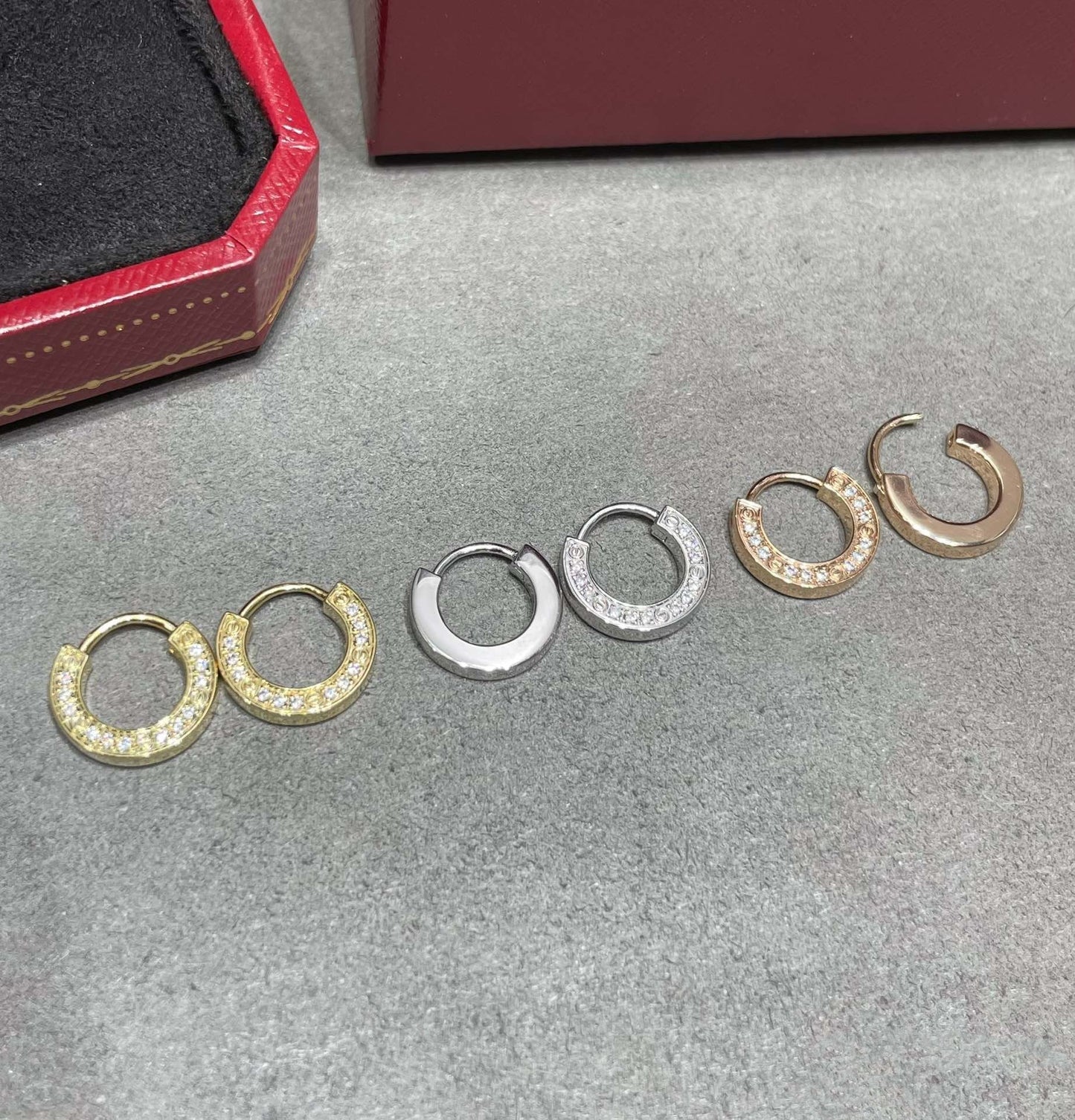 [Vellora Opalyn]LOVE DIAMOND EARRINGS