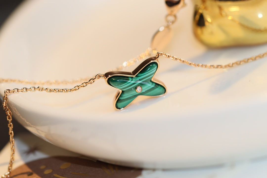 [Vellora Opalyn]JEUX MALACHITE 1 DIAMOND PINK GOLD NECKLACE