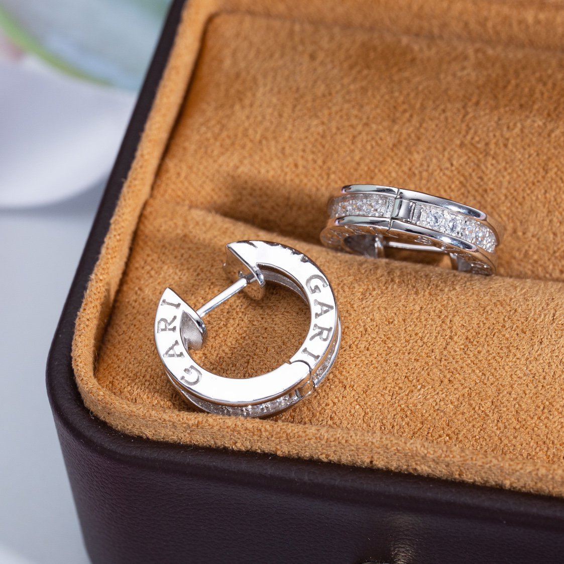 [Vellora Opalyn]ZERO 1 MINI SILVER DIAMOND EARRINGS