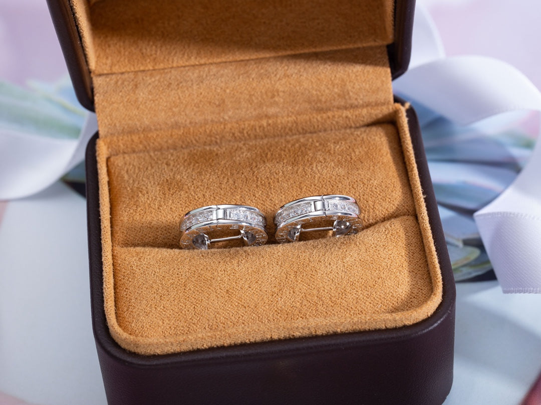 [Vellora Opalyn]ZERO 1 MINI SILVER DIAMOND EARRINGS