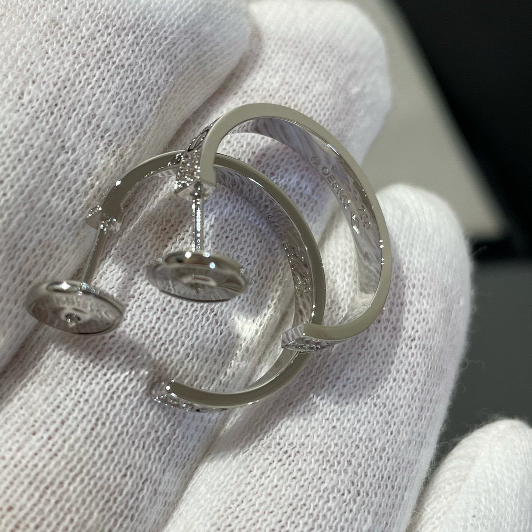 [Vellora Opalyn]LOVE DIAMOND SILVER HOOP EARRINGS