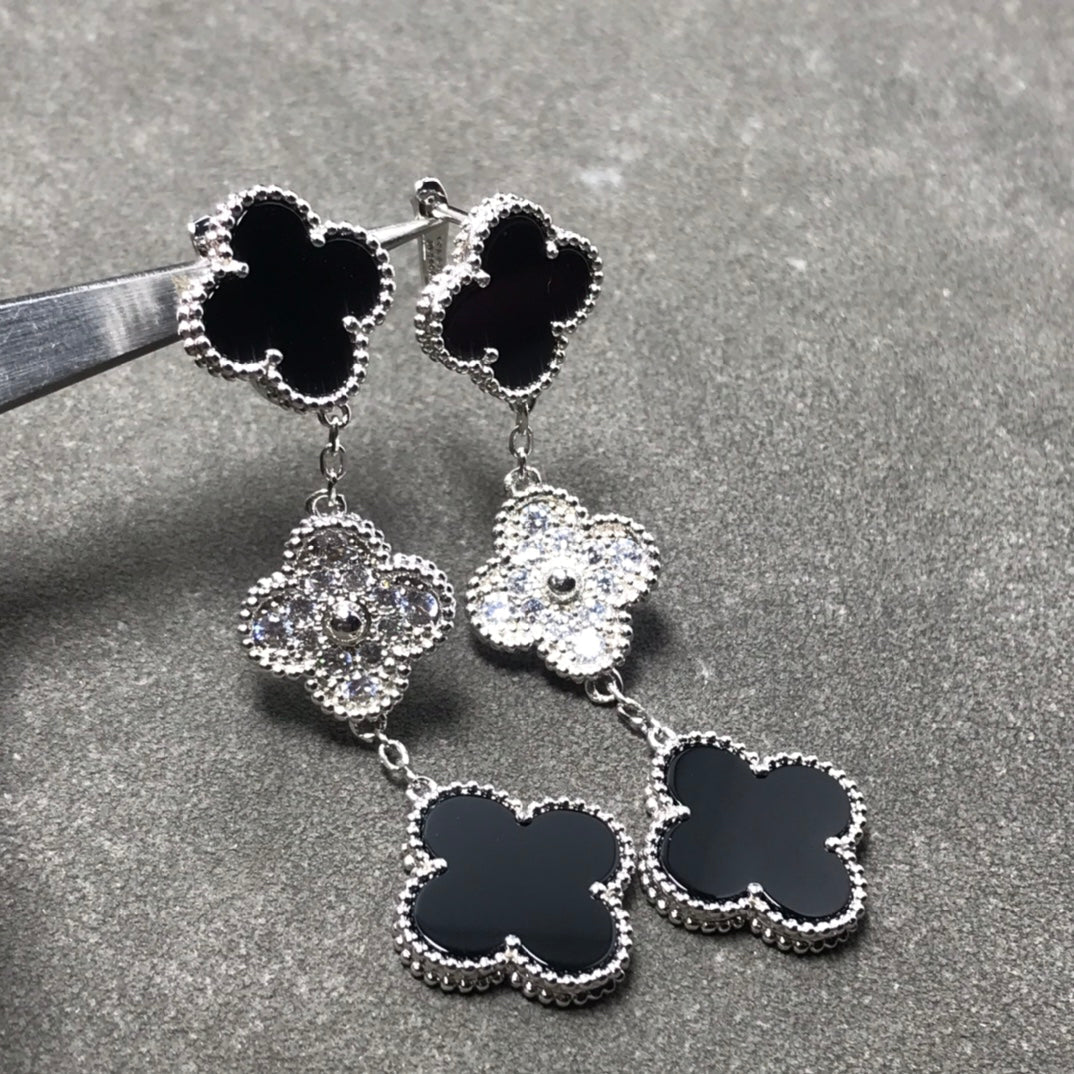 [Vellora Opalyn]CLOVER 3 MOTIF DIAMOND ONYX SILVER EARRINGS
