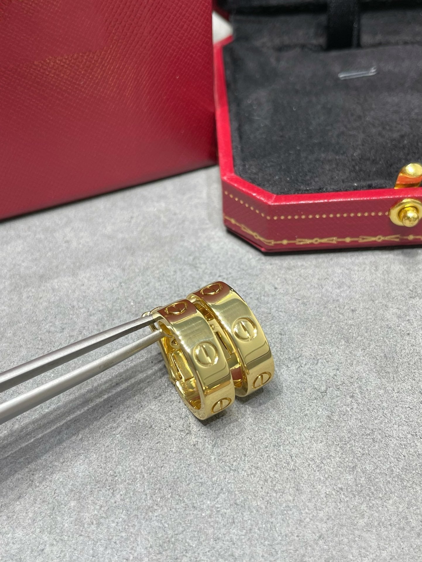 [Vellora Opalyn]LOVE 5.5MM EARRINGS