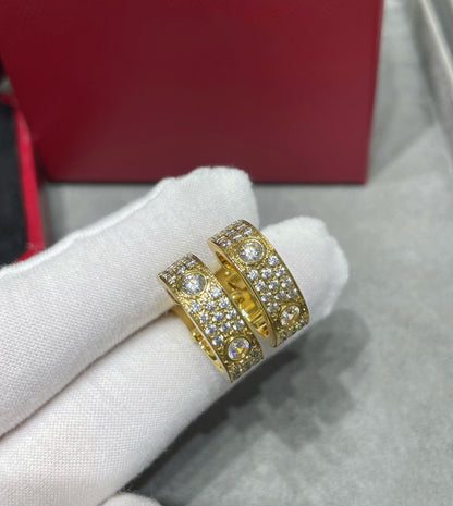 [Vellora Opalyn]LOVE 5.5MM DIAMOND PAVED EARRINGS