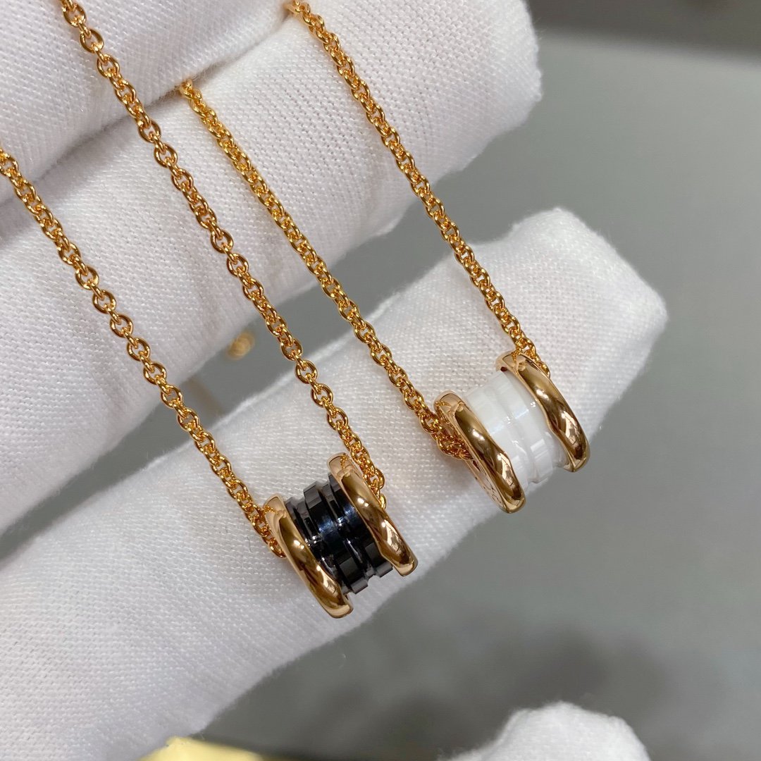 [Vellora Opalyn]ZERO 1 CERAMIC MINI NECKLACE