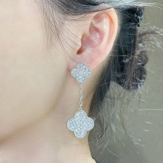 [Vellora Opalyn]CLOVER 2 MOTIFS DIAMOND PAVED SILVER EARRINGS