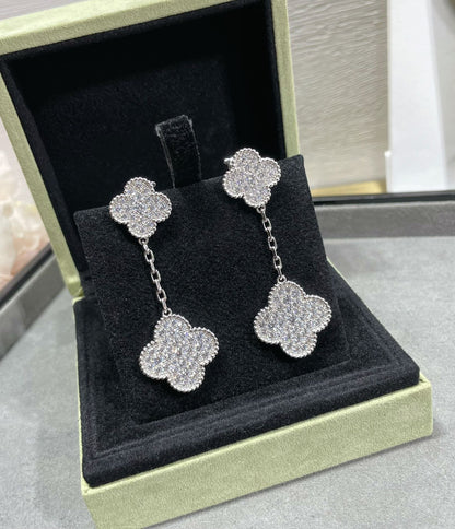 [Vellora Opalyn]CLOVER 2 MOTIFS DIAMOND PAVED SILVER EARRINGS