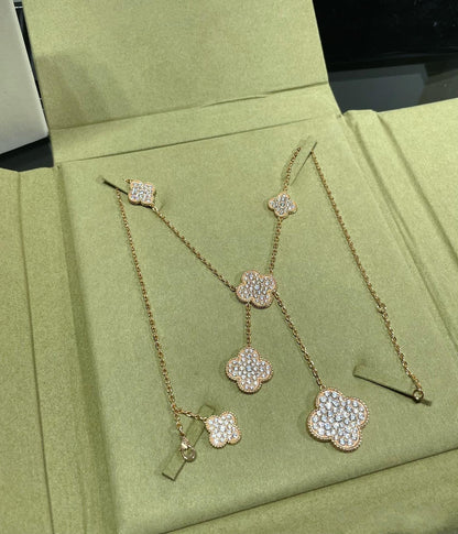 [Vellora Opalyn]CLOVER 6 MOTIF DIAMOND PAVED NECKLACE