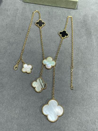 [Vellora Opalyn]CLOVER 6 MOTIF MOP ONYX GOLD NECKLACE