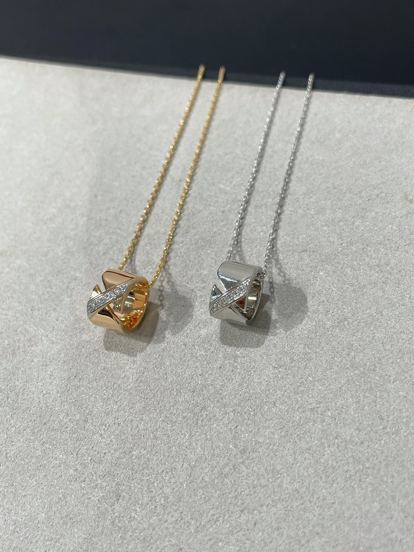 [Vellora Opalyn]LIENS EVIDENCE DIAMOND NECKLACE