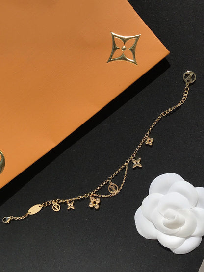 [Vellora Opalyn]BLOOMING PINK GOLD MOP BRACELET