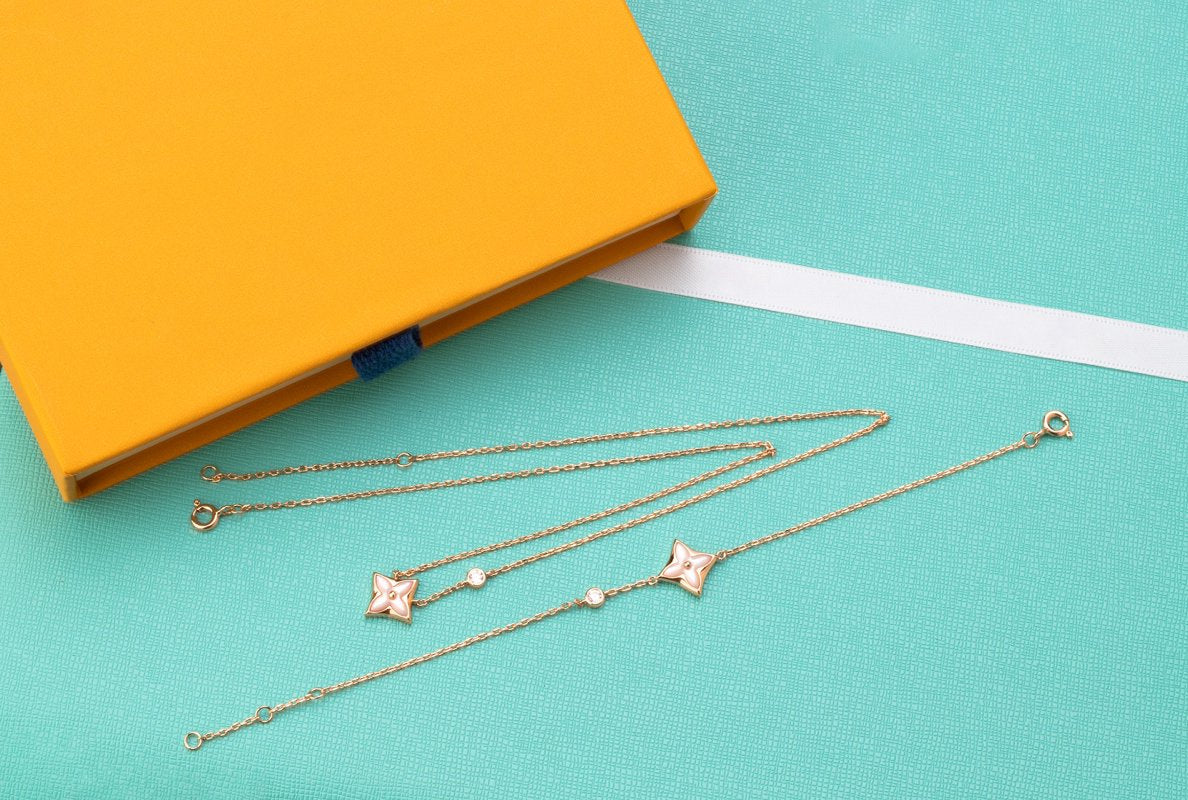 [Vellora Opalyn]STAR PINK MOP 1 DIAMOND PINK GOLD NECKLACE