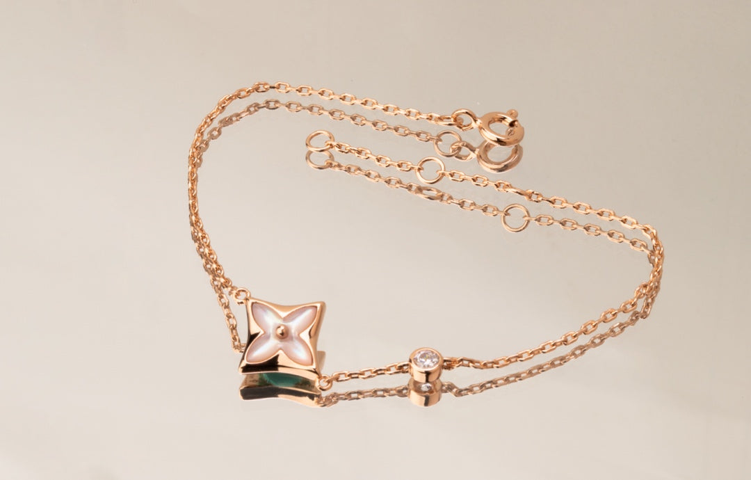 [Vellora Opalyn]STAR PINK MOP 1 DIAMOND PINK GOLD NECKLACE