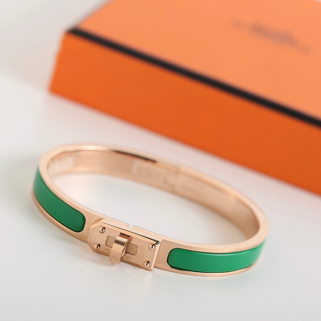 [Vellora Opalyn]HM KELLY GREEN BRACELET