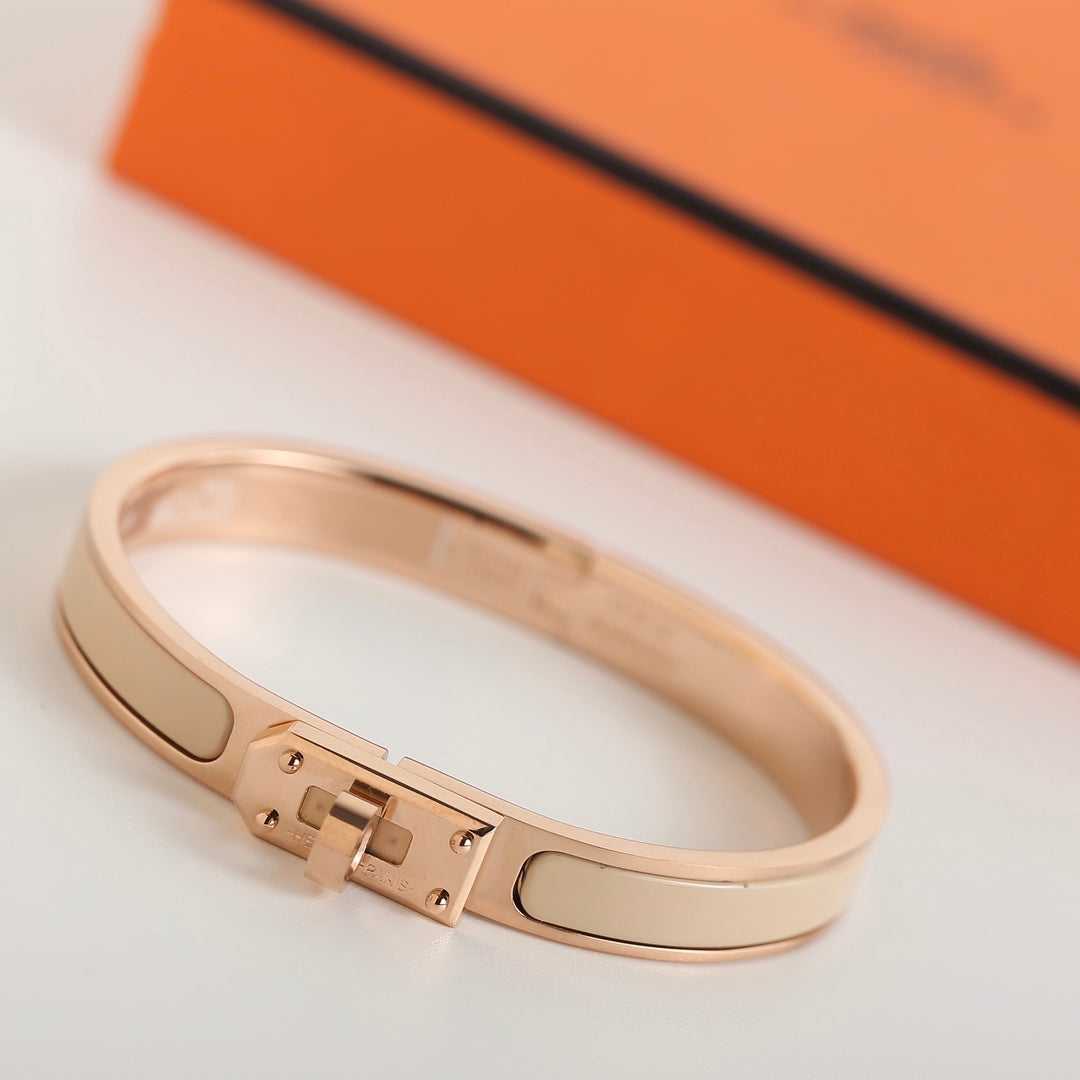 [Vellora Opalyn]HM KELLY BEIGE BRACELET