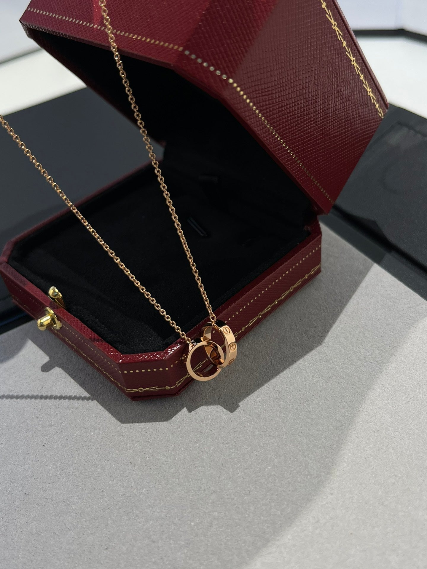 [Vellora Opalyn]LOVE NECKLACE DOUBLE RING PINK GOLD