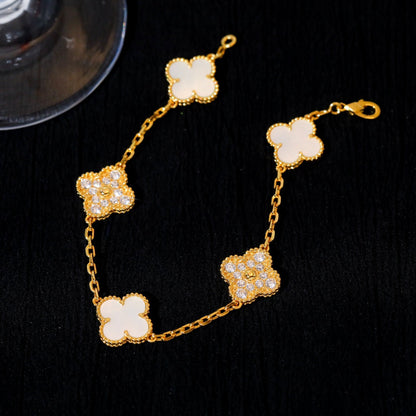 [Vellora Opalyn]CLOVER BRACELET 5 MOTIF WHITE MOP DIAMOND