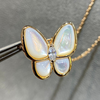 [Vellora Opalyn]BUTTERFLY MOP DIAMOND NECKLACE