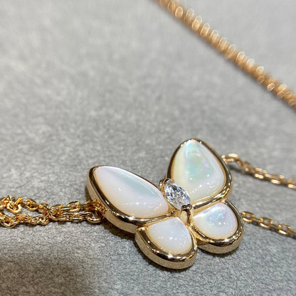 [Vellora Opalyn]BUTTERFLY MOP DIAMOND NECKLACE