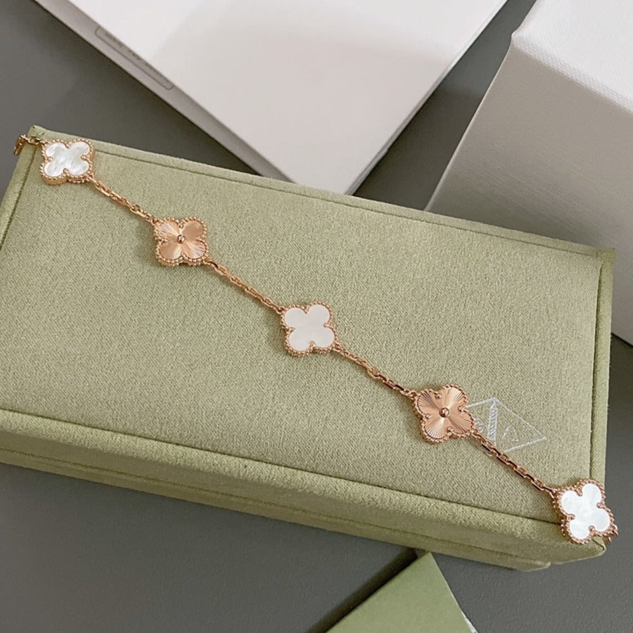 [Vellora Opalyn]CLOVER BRACELET 5 MOTIF WHITE MOP PINK GOLD