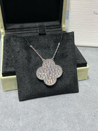 [Vellora Opalyn]CLOVER 25MM LARGE PENDANT DIAMOND PAVED SILVER NECKLACE