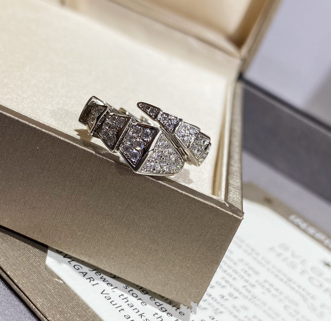 [Vellora Opalyn]SERPENTI LARGE RING SILVER DIAMOND PAVED