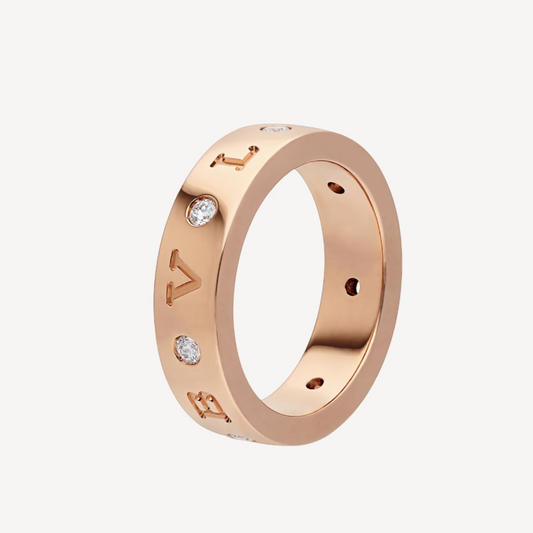 [Vellora Opalyn]ZERO 1 ESSENTIAL PINK GOLD BAND WITH DIAMONDS RING