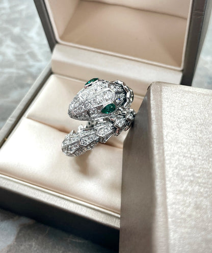 [Vellora Opalyn] QUEEN EMERALD SNAKE RING