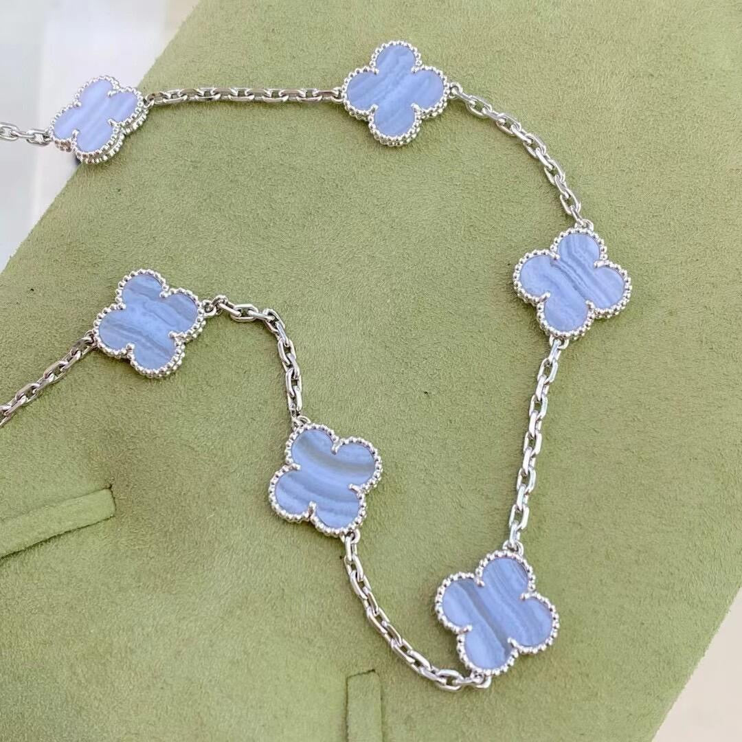 [Vellora Opalyn]CLOVER 10 MOTIFS PURPLE CHALCEDONY NECKLACE