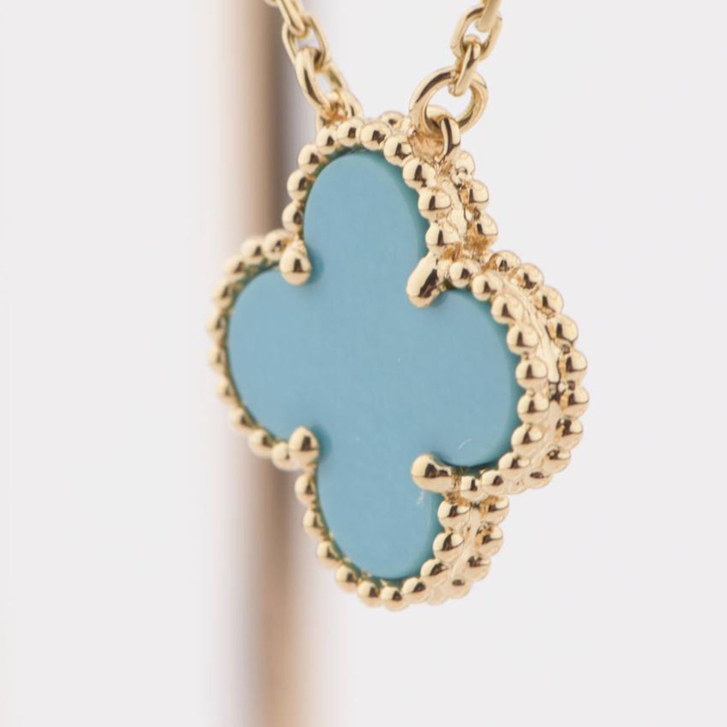[Vellora Opalyn]CLOVER 15MM VINTAGE TURQUOISE NECKLACE