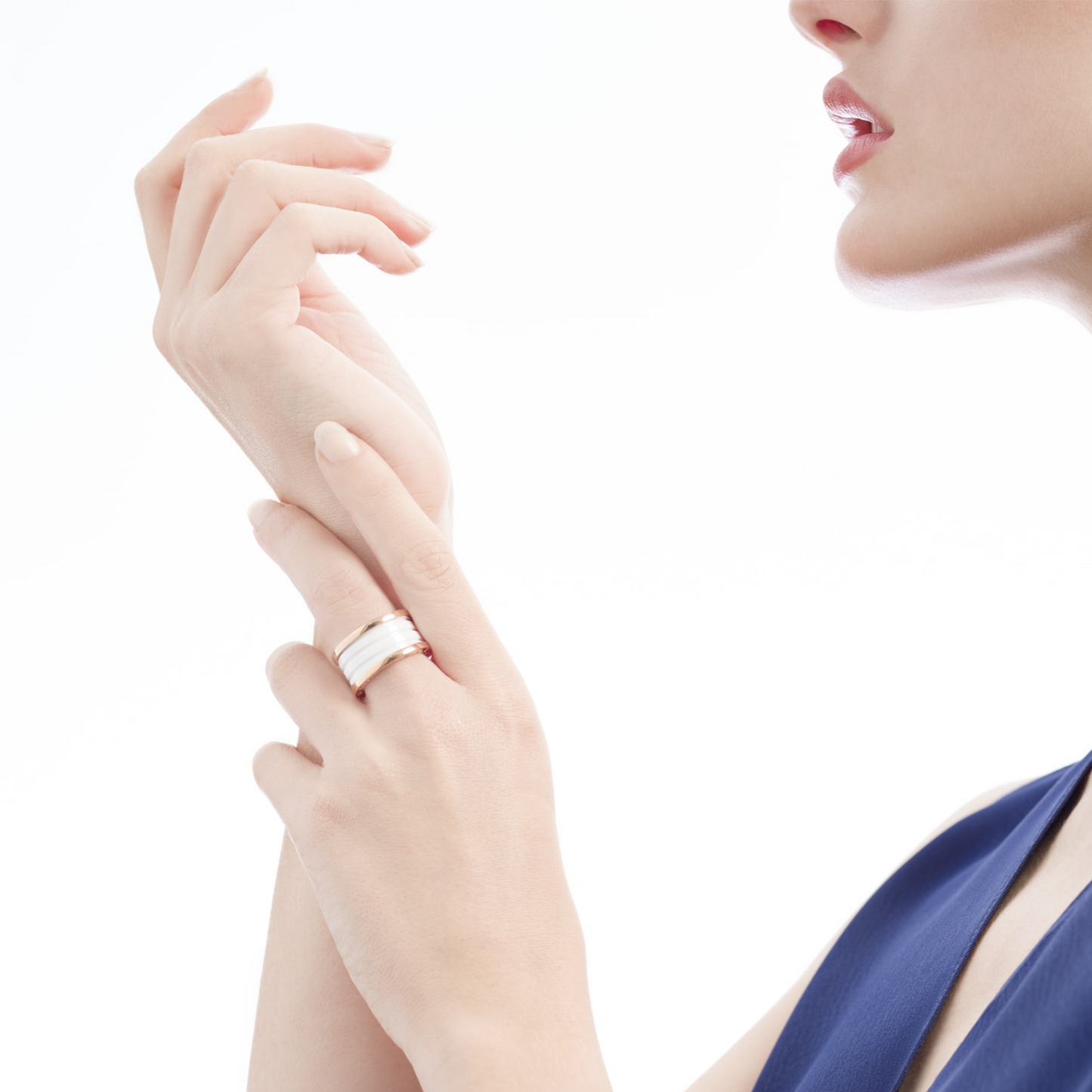 [Vellora Opalyn]ZERO 1 FOUR-BAND LOOPS AND WHITE CERAMIC SPIRAL PINK GOLD RING