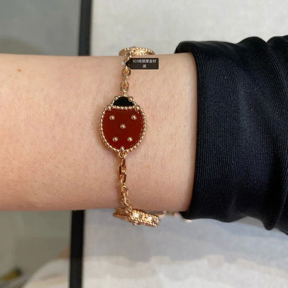 [Vellora Opalyn]LUCKY SPRING 5 MOTIF BRACELET