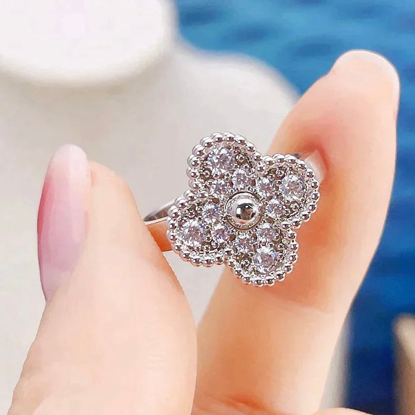 [Vellora Opalyn]CLOVER DIAMOND RING