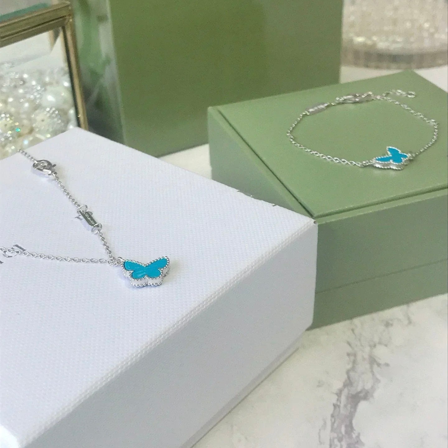 [Vellora Opalyn]BUTTERFLY TURQUOISE BUTTERFLY BRACELET SILVER