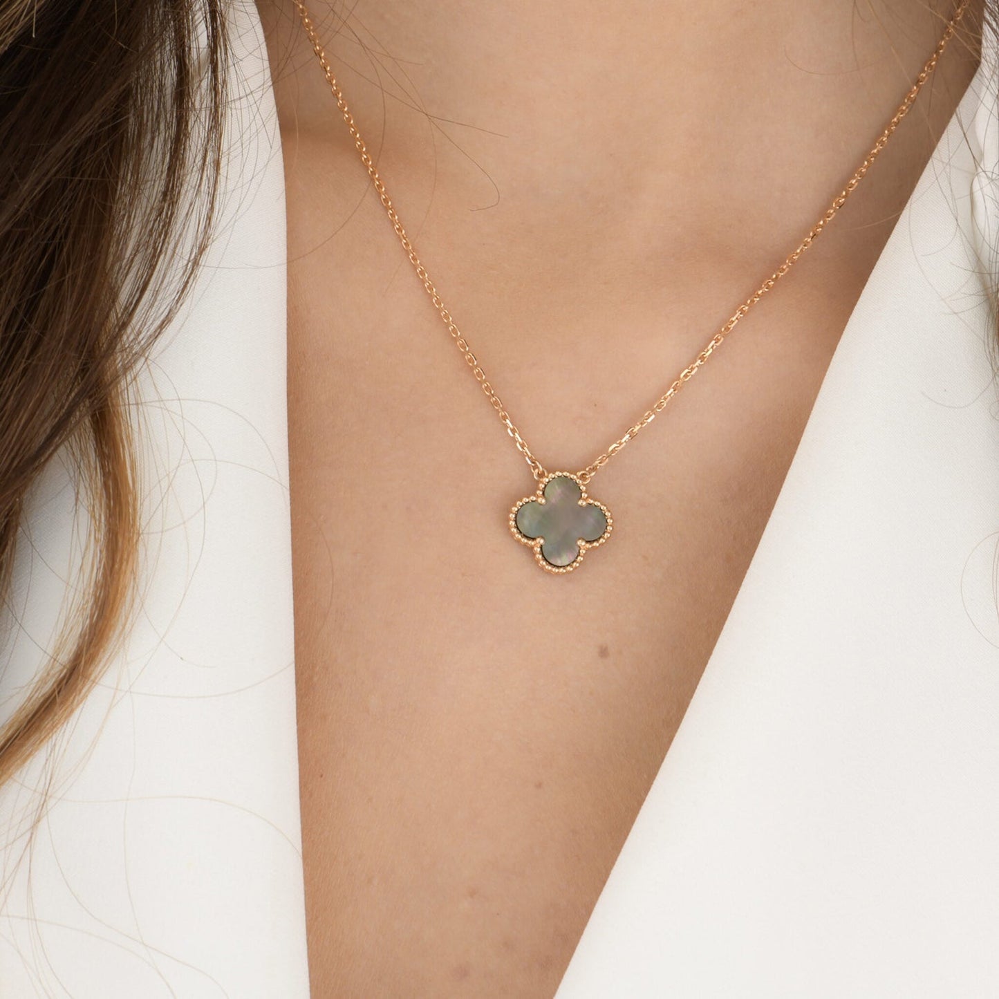 [Vellora Opalyn]CLOVER 15MM  GRAY MOTHER OF PEARL NECKLACE