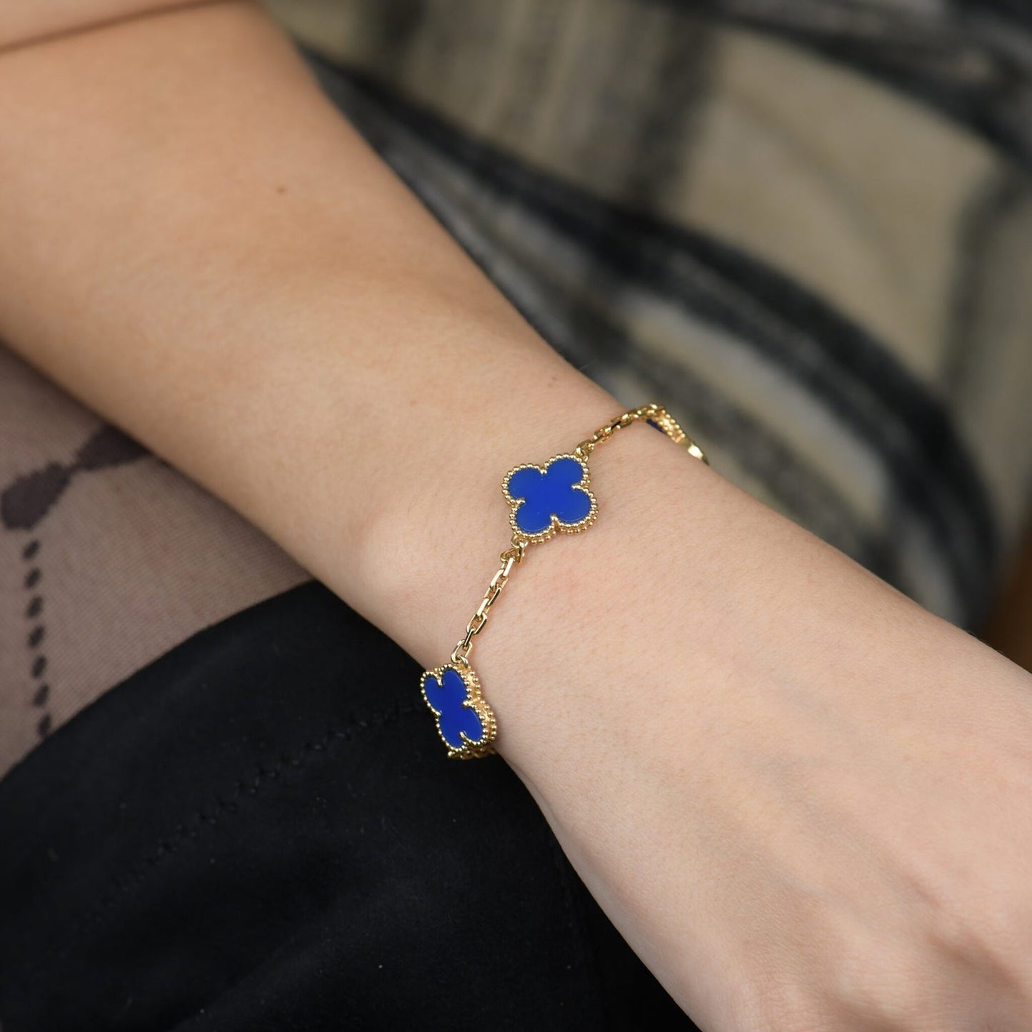 [Vellora Opalyn]CLOVER 5 MOTIFS BLUE AGATE BRACELET