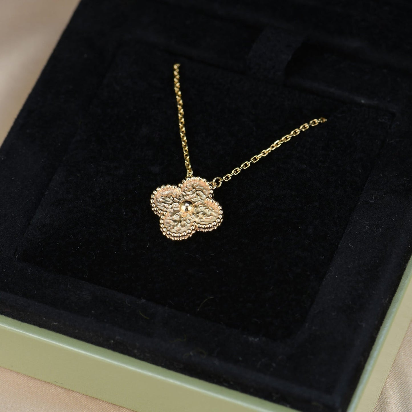 [Vellora Opalyn]CLOVER 15MM  BRONZING NECKLACE