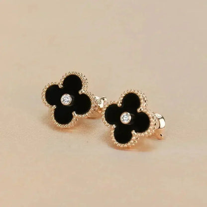 [Vellora Opalyn]CLOVER MEDIUM 1 MOTIFS ONYX DIAMOND EARRINGS