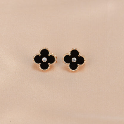 [Vellora Opalyn]CLOVER MEDIUM 1 MOTIFS ONYX DIAMOND EARRINGS