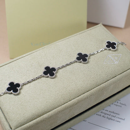 [Vellora Opalyn]CLOVER 5 MOTIF ONYXS  BRACELET SILVER