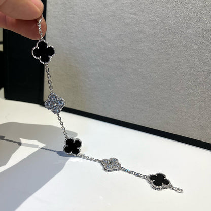 [Vellora Opalyn]CLOVER 5 MOTIF ONYXS DIAMOND BRACELET SILVER