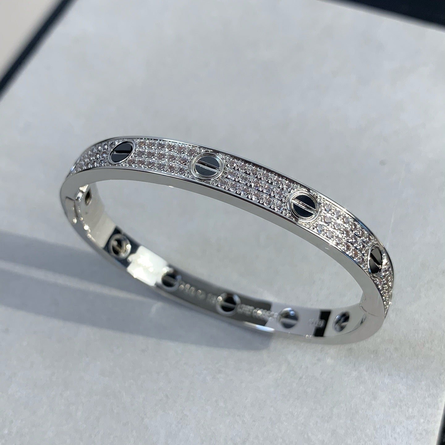 [Vellora Opalyn]LOVE BRACELET 6.1MM DIAMOND-PAVED CERAMIC