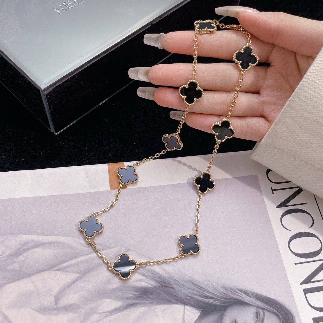 [Vellora Opalyn] CLOVER 10 MOTIFS ONYX NECKLACE