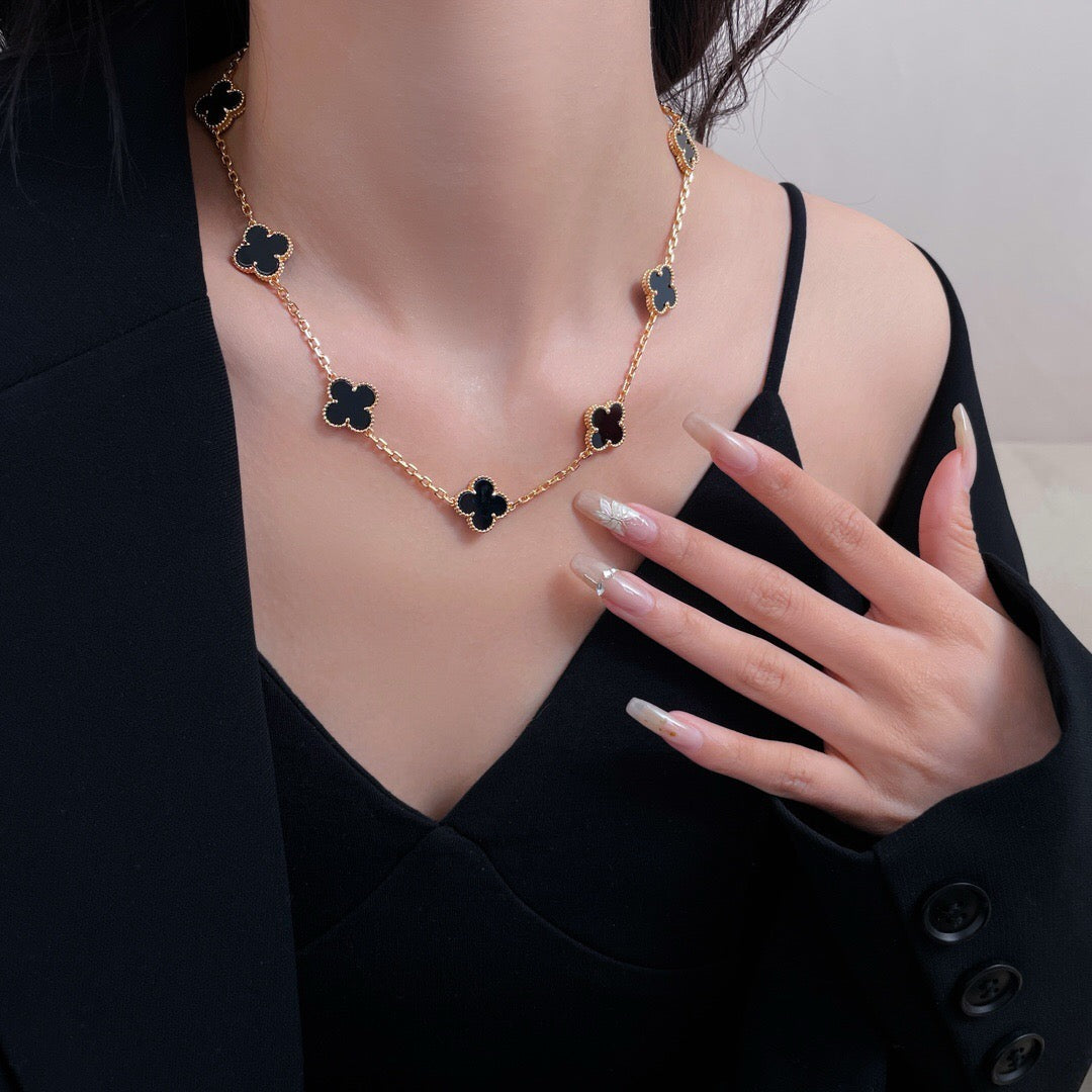 [Vellora Opalyn] CLOVER 10 MOTIFS ONYX NECKLACE