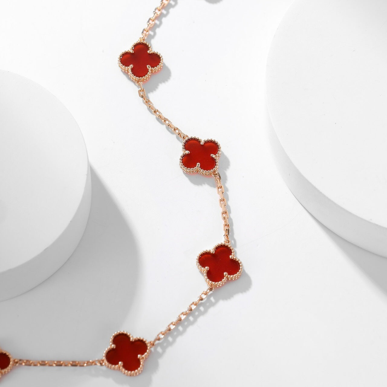[Vellora Opalyn]CLOVER 10 MOTIFS CARNELIAN NECKLACE
