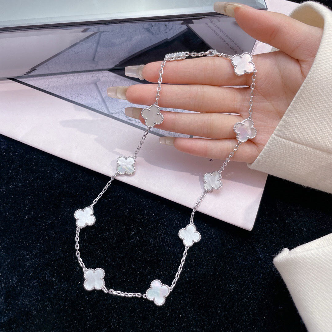 [Vellora Opalyn]CLOVER 10 MOTIFS WHITE MOTHER OF PEARL NECKLACE