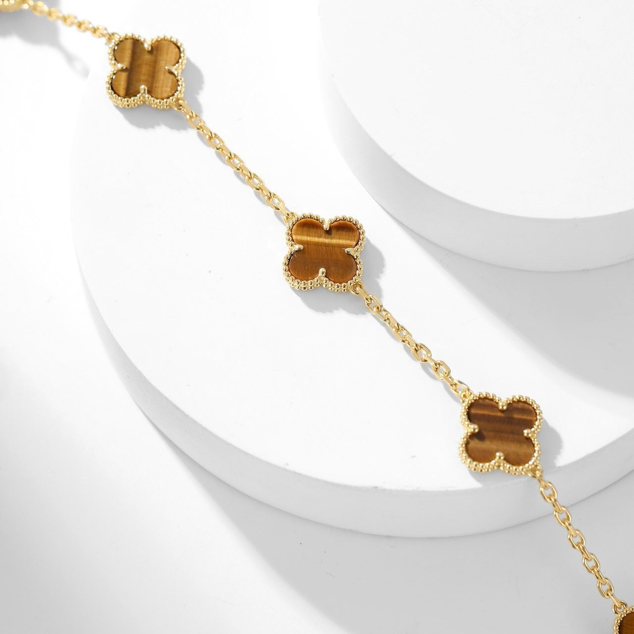 [Vellora Opalyn] CLOVER 10 MOTIFS TIGER EYE NECKLACE