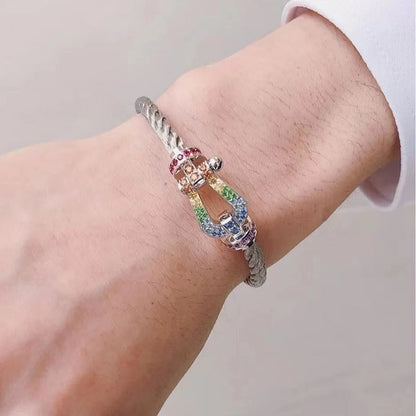 [Vellora Opalyn] FORC LARGE HORSESHOE  COLORED DIAMOND BRACELET SILVER
