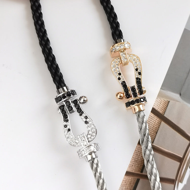 [Vellora Opalyn]FORCE LARGE HORSESHOE BLACK WHITE DIAMOND BRACELET SILVER